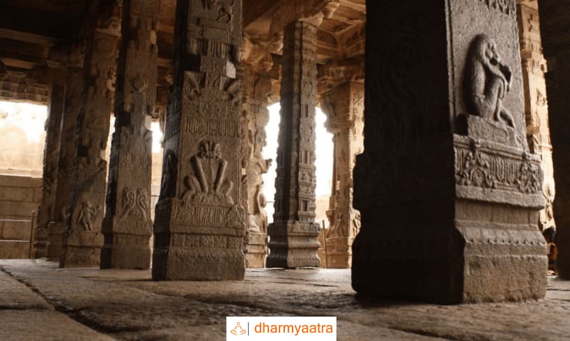 Lepakshi Hanging Pillar